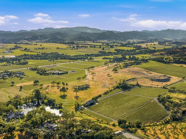 4250 Silverado Trail, Napa, CA 94558