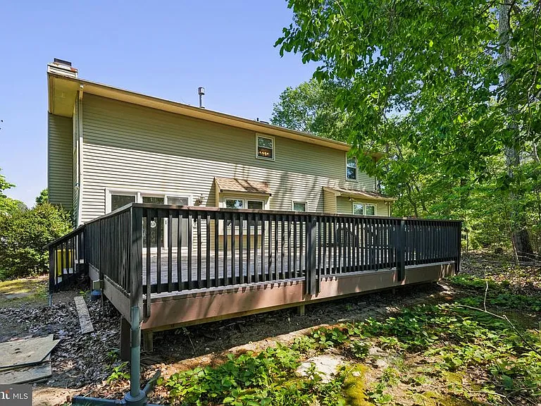 19 Peak Pl — Photo 24