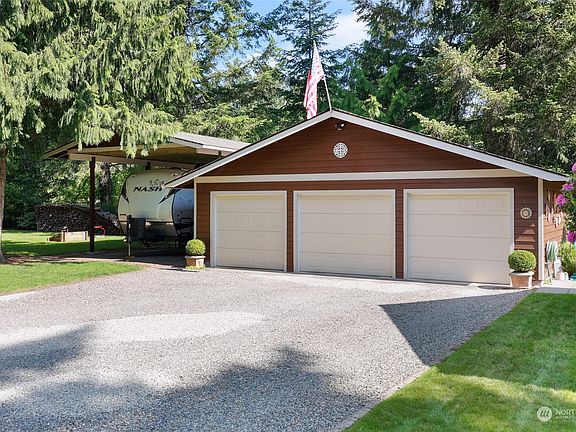 3rd image of 14409 14th Avenue S