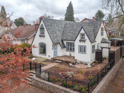 1004 Winter St NE, Salem, OR, 97301