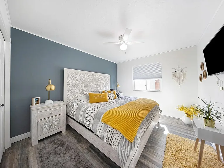 260 W 210 South Cir — Photo 24