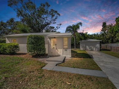 1611 Canterbury Rd N, Saint Petersburg, FL, 33710