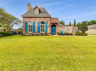 2350 Longue Vue Dr, Lake charles, LA 70605