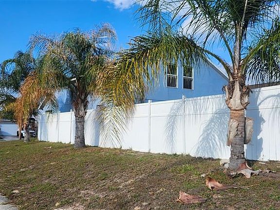 4th image of 984 Kenbar Ave