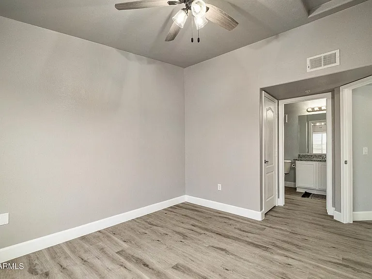 2402 E 5th St #1519 — Photo 12