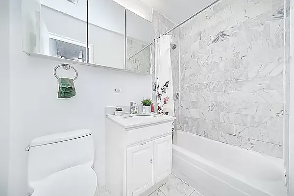 Rented by Living New York | media 4