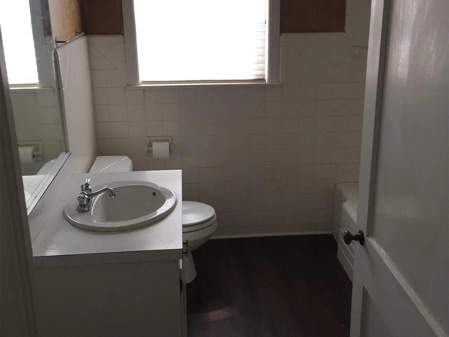 Prodigy Properties - 805 W Elder — Photo 2
