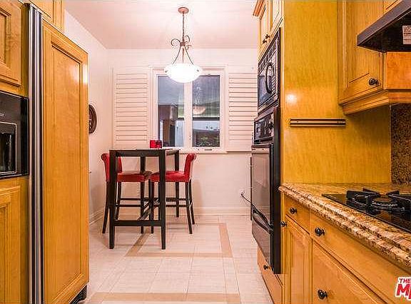 5th image of 12222 Wilshire Blvd APT 305
