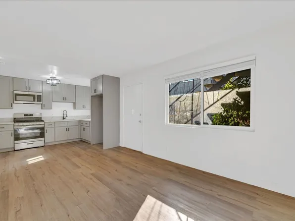 12629 Truro Ave APT B, Hawthorne, CA 90250