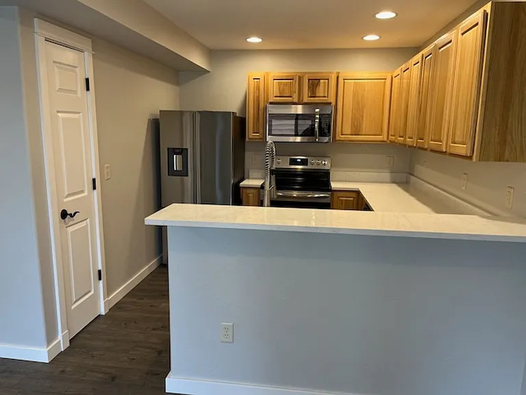 3308 W Babcock St — Photo 37