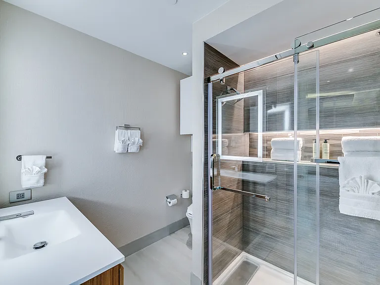 4005 Gaston Ave #Penthouse 2 — Photo 16