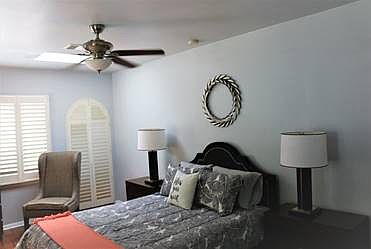 Master Bedroom,Walkin Closet