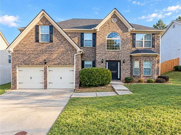 6990 Misttop Loop, Fairburn, GA 30213
