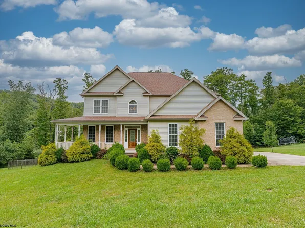 206 Van Tassel Ct, Morgantown, WV 26508