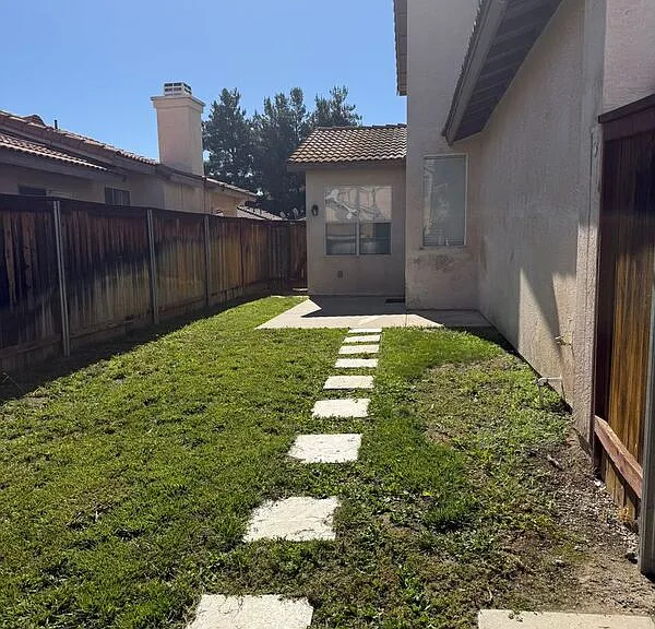 39545 Warbler Dr — Photo 33