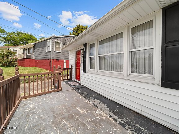 5th image of 3358 Coffman Dr