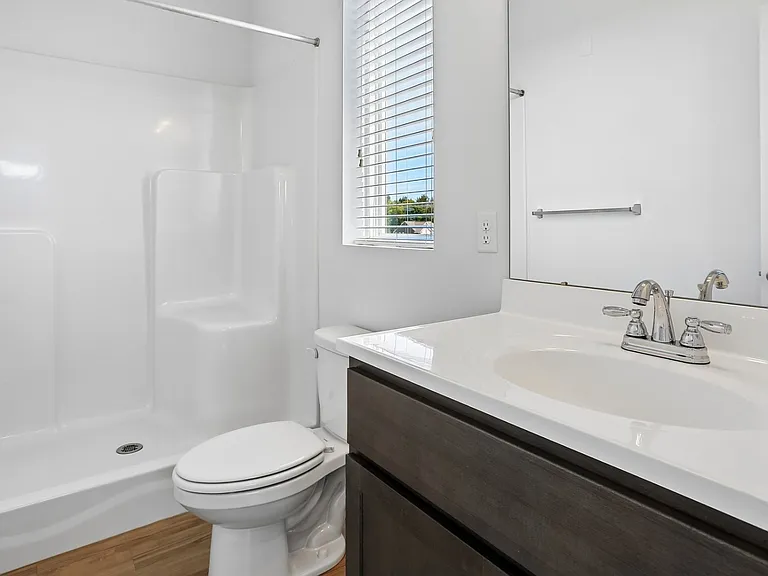 Park West Apartments — Photo 58