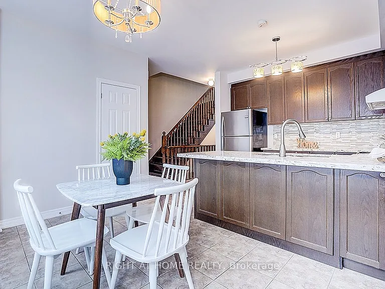 151 Silverwood Ave #15 — Photo 10