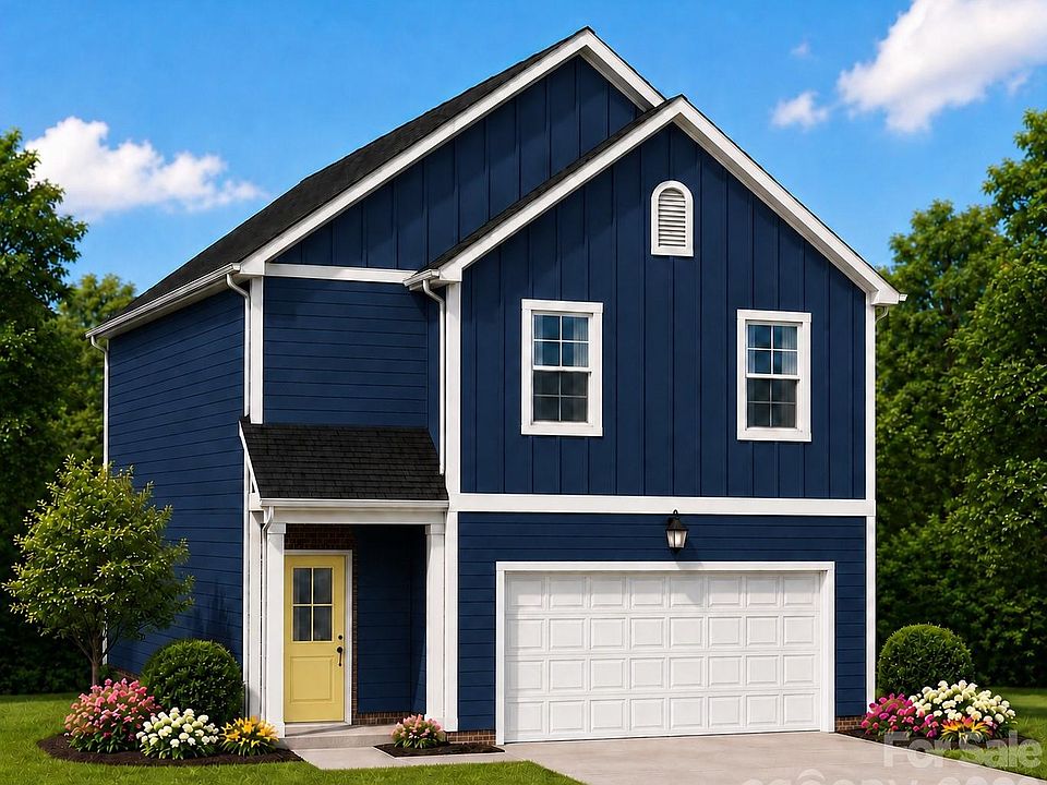 1st image of 215 Hidden Hollow Dr