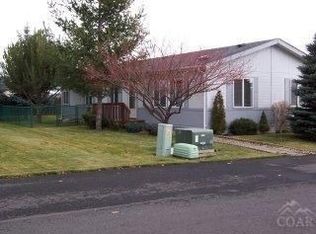 1950 NE 6th St, Redmond, OR