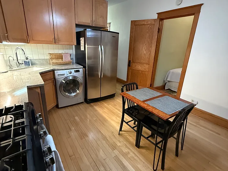 2134 N Damen Ave #2 — Photo 9