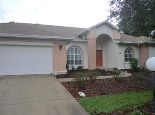 3702 W Promontory Dr, Beverly Hills, FL 34465