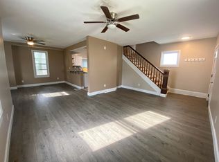28 Plum St, Warren, PA 16365