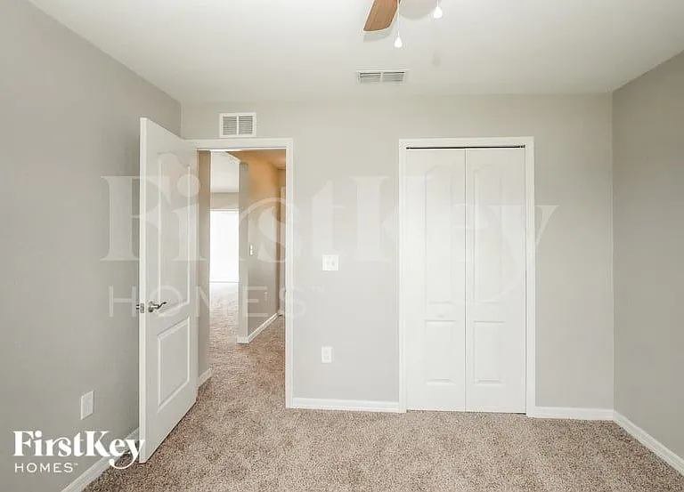 444 Lanham Dr — Photo 11