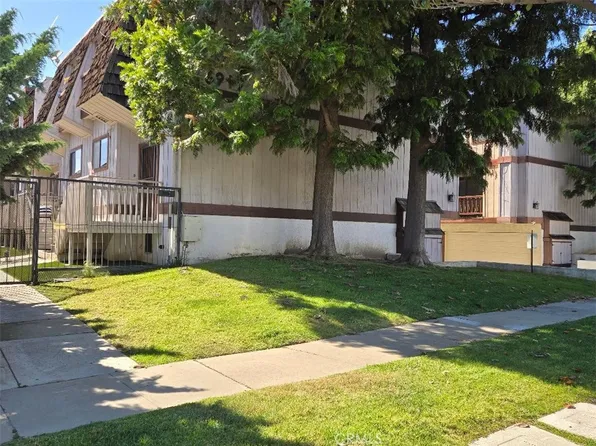 16919 S Dalton Ave APT 110, Gardena, CA 90247
