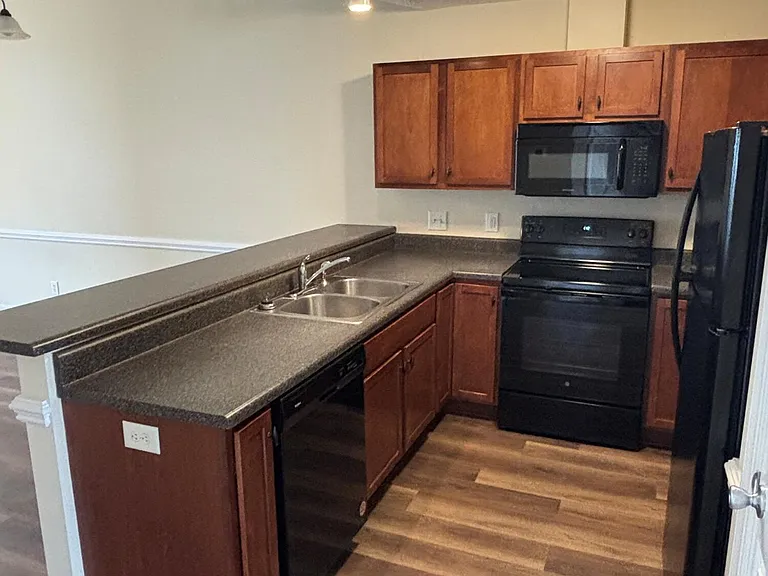 2321 Saddleback Dr #A — Photo 3