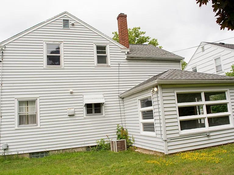 163 Shelbourne Rd — Photo 19