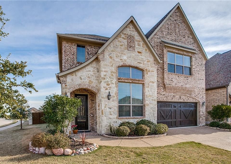 1st image of 798 Deverson Dr