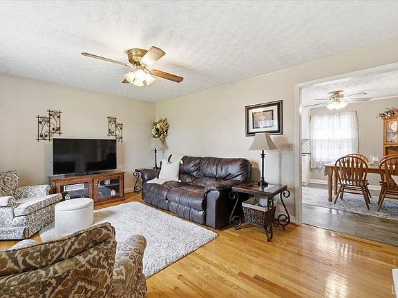 5th image of 6141 Renan Rd