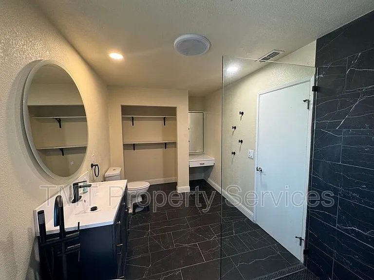 6931 Cobblestone Way — Photo 23