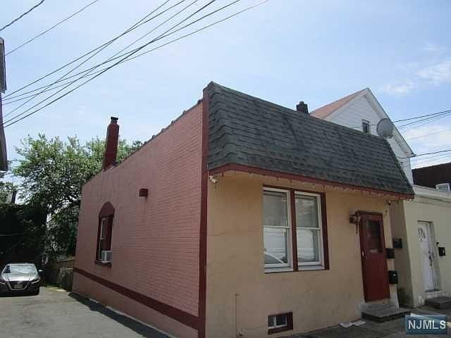 1st image of 118 Westminster Pl