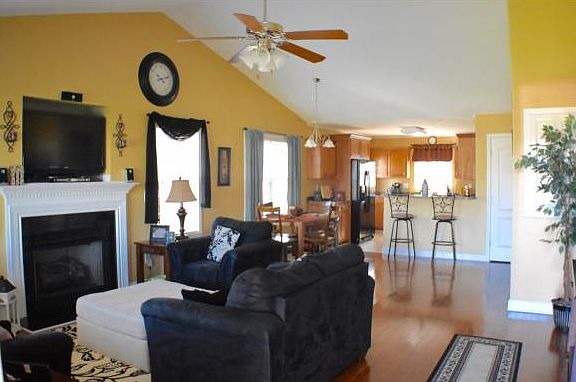 4th image of 5354 Longspur Dr