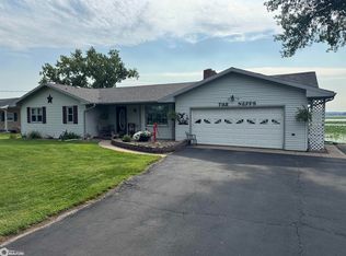 2732 255th Ave, Montrose, IA 52639