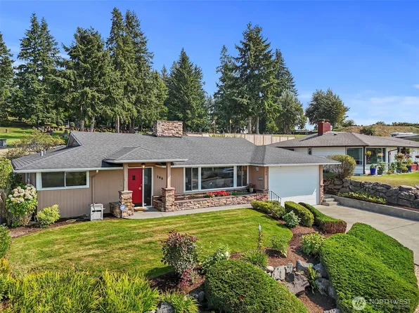 108 Monterey Place NE, Renton, WA 98056