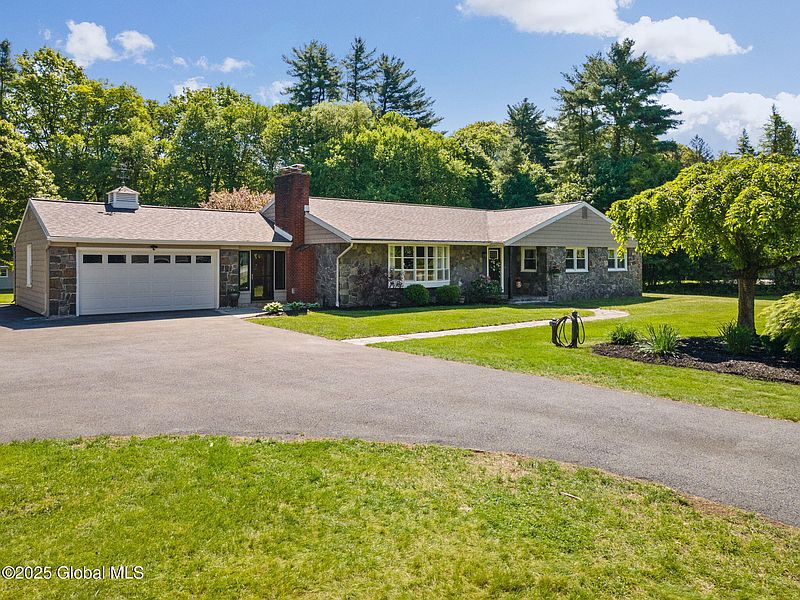 3rd image of 1180 Ridge Road