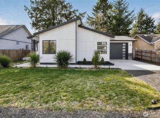 793 Island Circle SE, Ocean Shores, WA