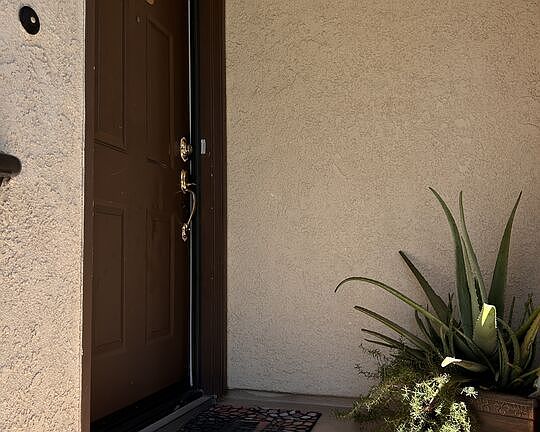 5th image of 24109 Del Monte Dr Unit 458