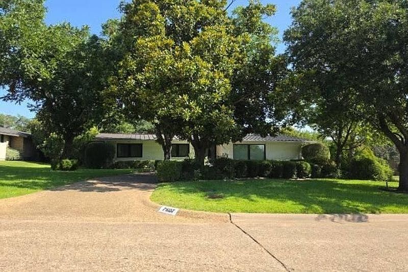 1st image of 7607 Yamini Dr