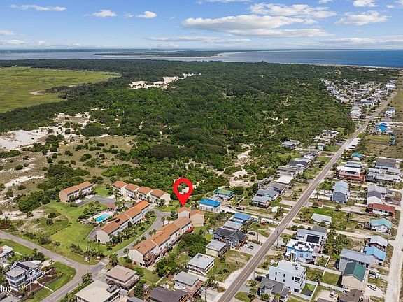 3rd image of 925 TARPON Avenue #18