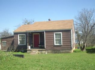 1110 Santa Clara Dr, Brownwood, TX 76801