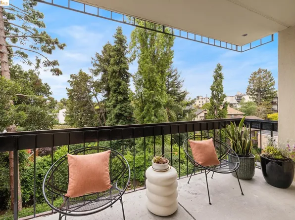 551 Jean St APT 206, Oakland, CA 94610