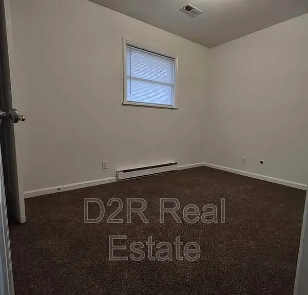 7819 Southfield Dr — Photo 12