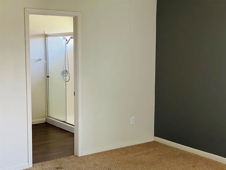 307 Camellia Dr — Photo 10