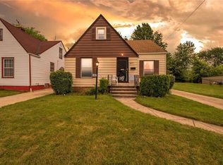 4457 Glenview Rd, Warrensville Heights, OH