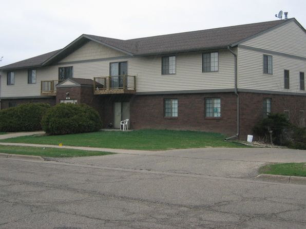 1616 Kenilworth Apartments, 1616 Kenilworth Ct APT 3, Stoughton, WI 53589