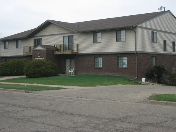 1616 Kenilworth Apartments, 1616 Kenilworth Ct #4, Stoughton, WI 53589